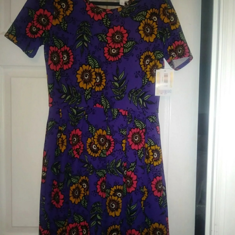 Lularoe Amelia